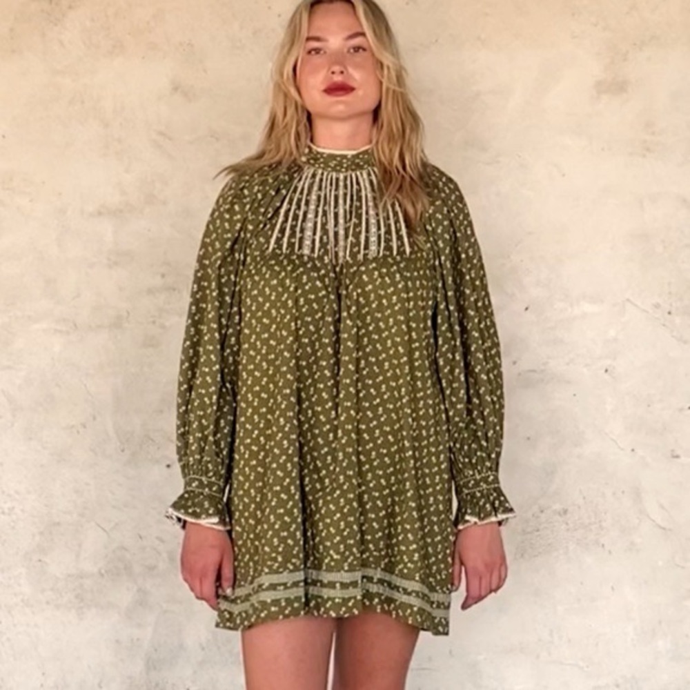 Doen Olive Green Floral Long-Sleeve Mini Dress
